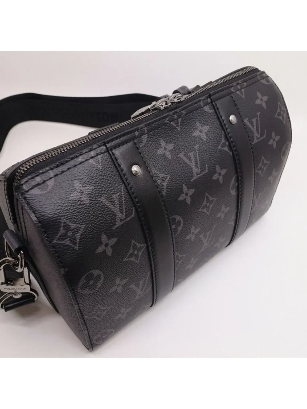 Louis Vuitton City Keepall Shoulder Bag Monogram Eclipse Reverse Black Silver